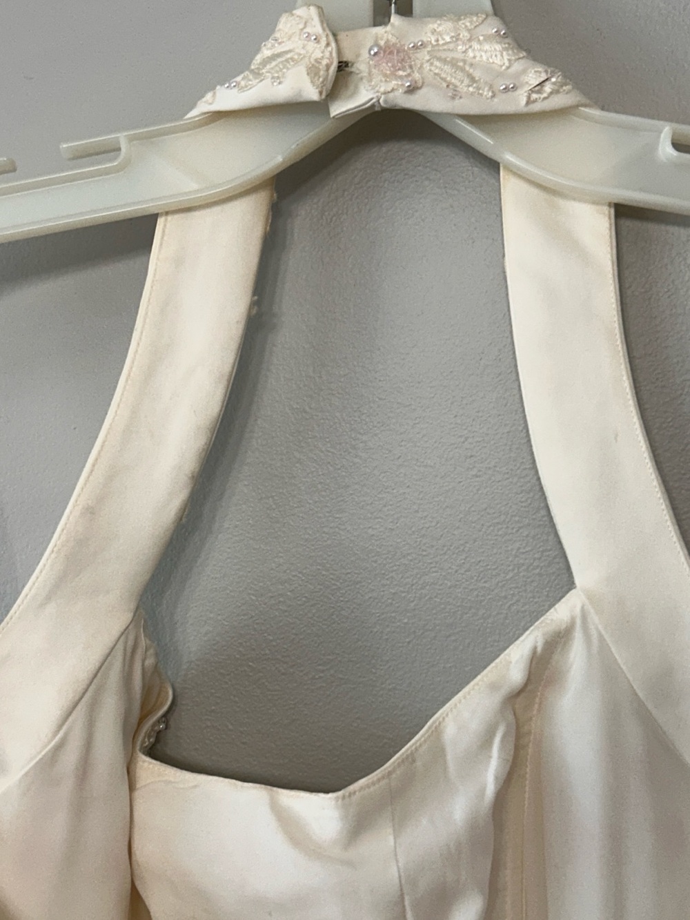 Vintage Michelangelo Ivory Beaded Halter Wedding Gown Bridal Dress size 10’ish - Picture 5 of 10